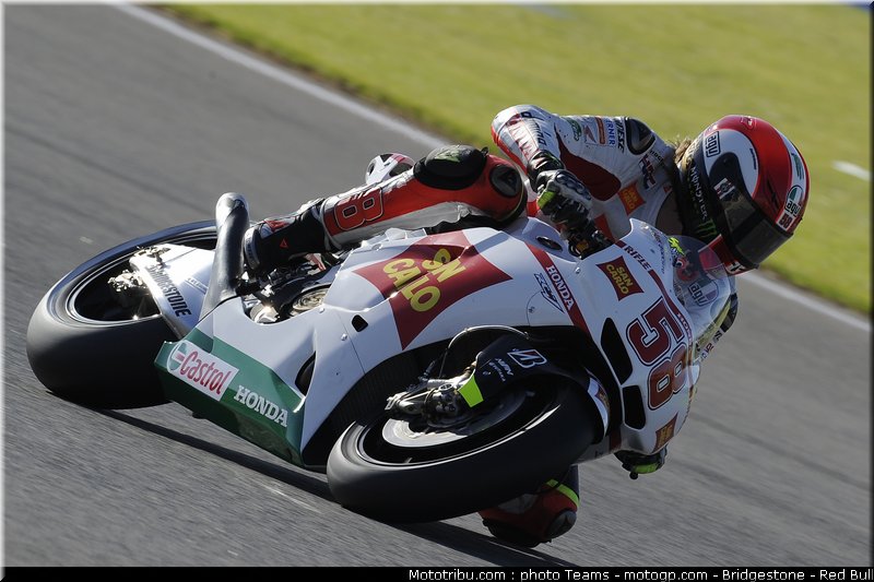 motogp_simoncelli_07