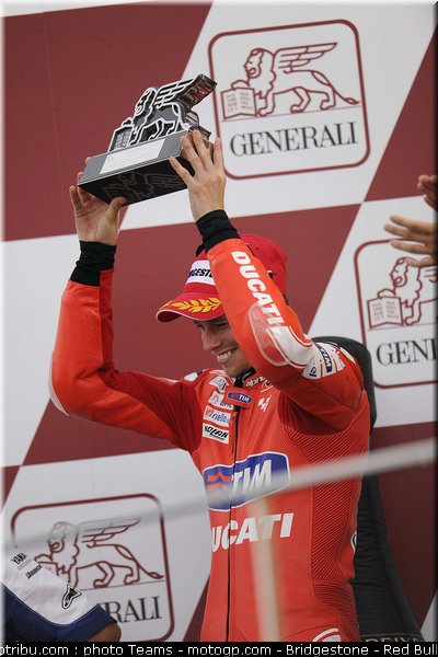 motogp_stoner_04