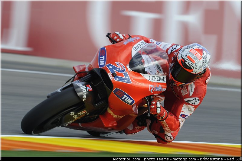 motogp_stoner_10