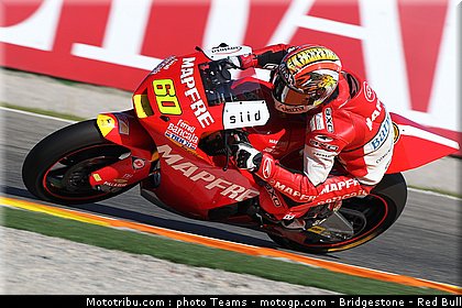 moto2_simon_05.jpg