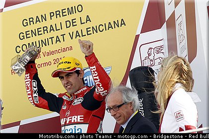 moto2_simon_09.jpg