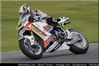 motogp_depuniet_08.jpg