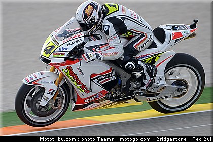 motogp_depuniet_11.jpg