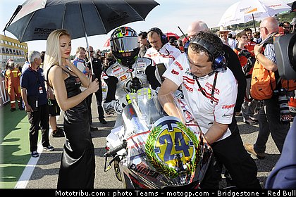 motogp_pitbabe_010.jpg