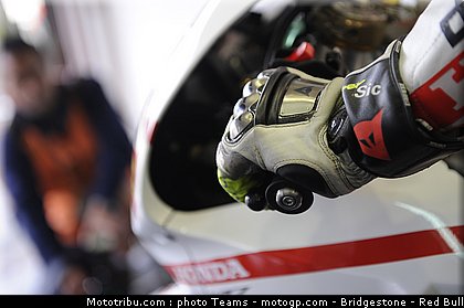 motogp_simoncelli_03.jpg
