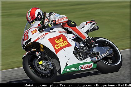 motogp_simoncelli_08.jpg