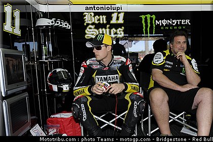 motogp_spies_28.jpg
