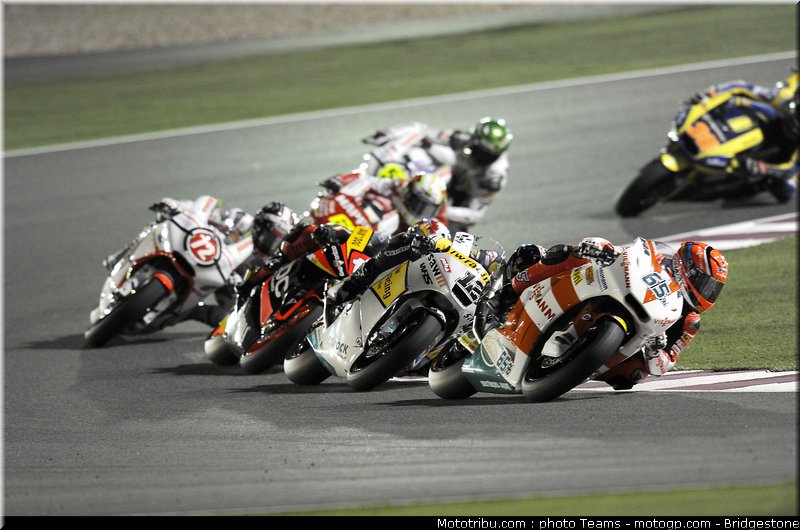 moto2_qatar_2011_011
