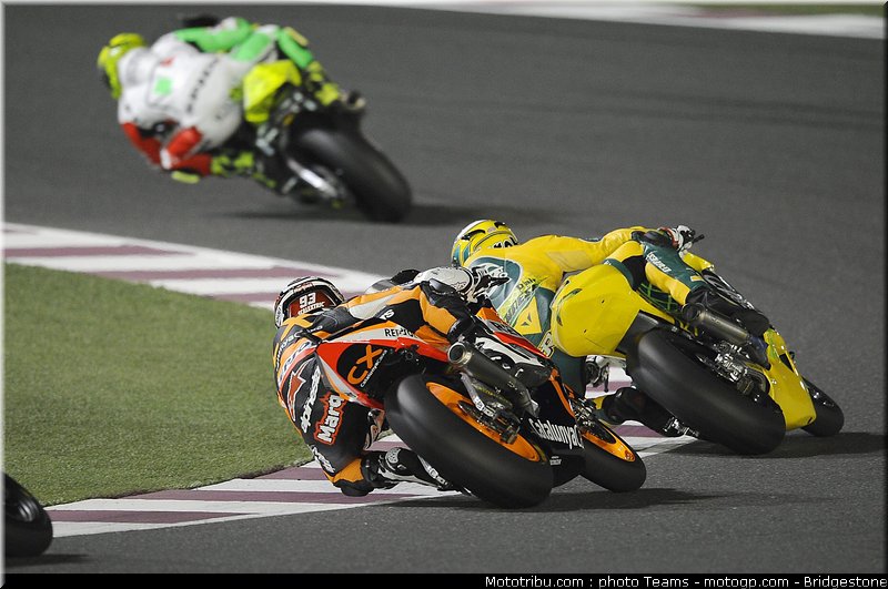 moto2_qatar_2011_017