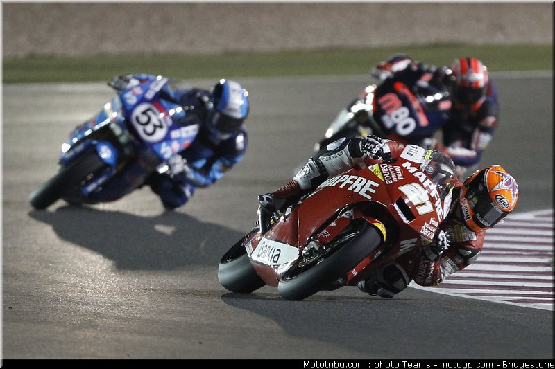 moto2_qatar_2011_020