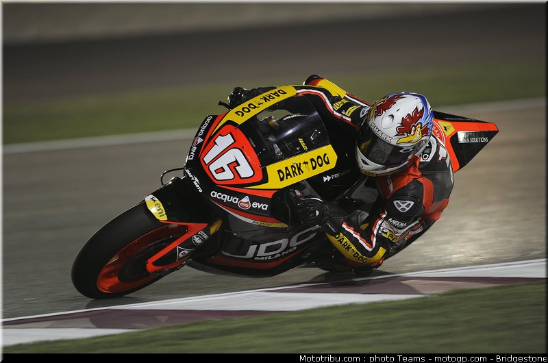 moto2_qatar_2011_cluzel