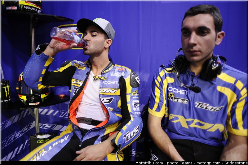 moto2_qatar_2011_dimeglio_07