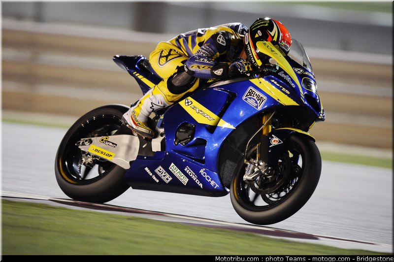 moto2_qatar_2011_dimeglio_08