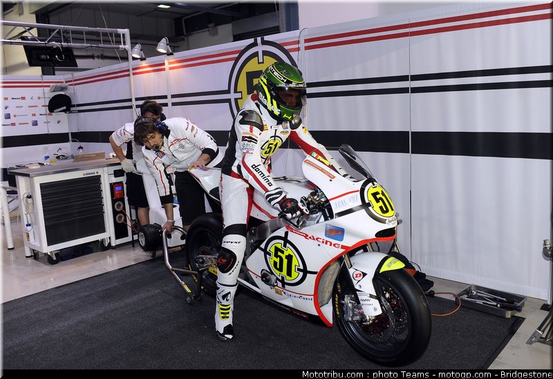 moto2_qatar_2011_pirro_02