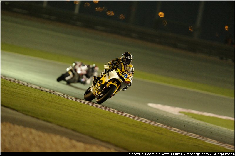 moto2_qatar_2011_redding_18