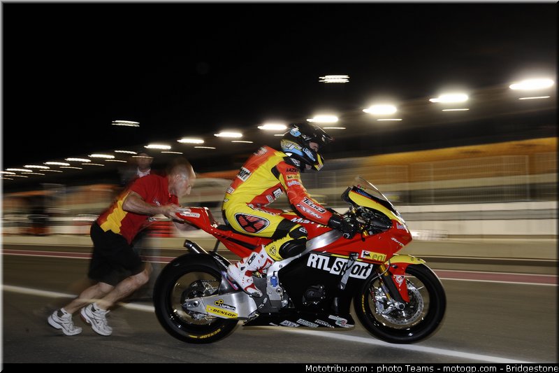 moto2_qatar_2011_simeon_01