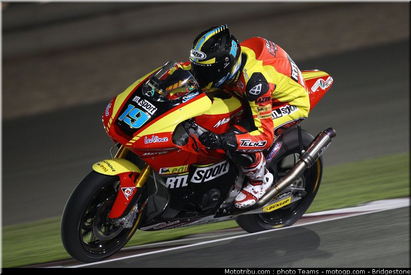 moto2_qatar_2011_simeon_05