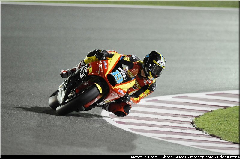 moto2_qatar_2011_simeon_09