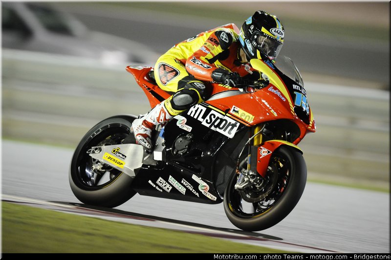 moto2_qatar_2011_simeon_13