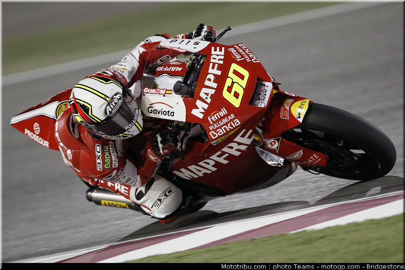 moto2_qatar_2011_simon_08