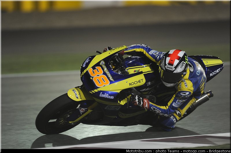 moto2_qatar_2011_smith_02