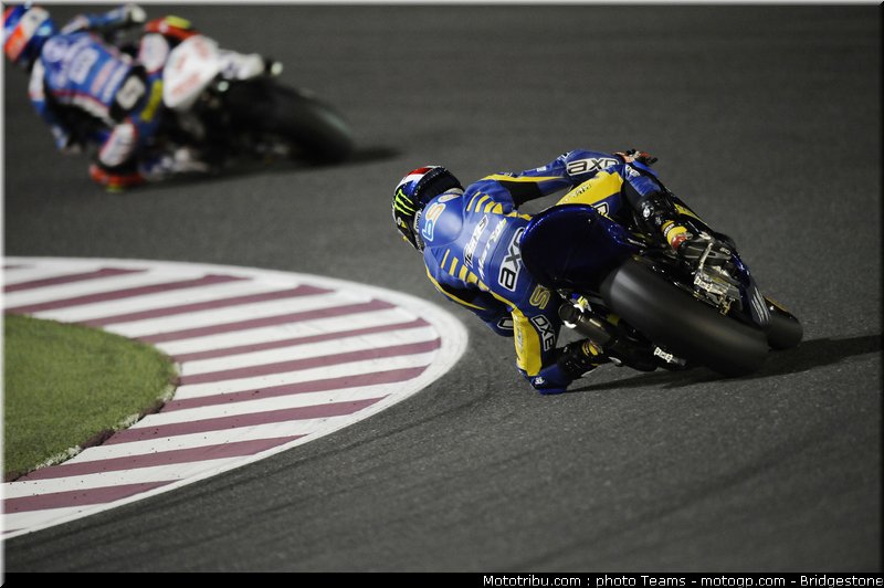 moto2_qatar_2011_smith_14