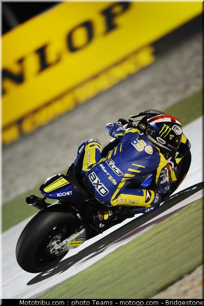 moto2_qatar_2011_smith_20