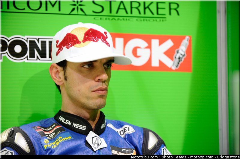 moto2_qatar_2011_sofuoglu_4