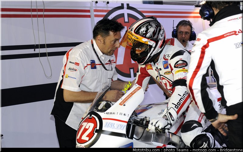 moto2_qatar_2011_takahashi_02