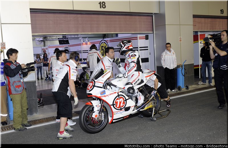 moto2_qatar_2011_takahashi_22