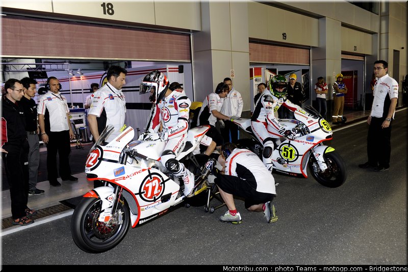 moto2_qatar_2011_team_gresini_1