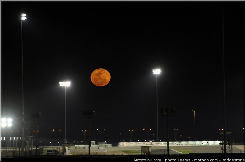 motogp_qatar_2011_0122