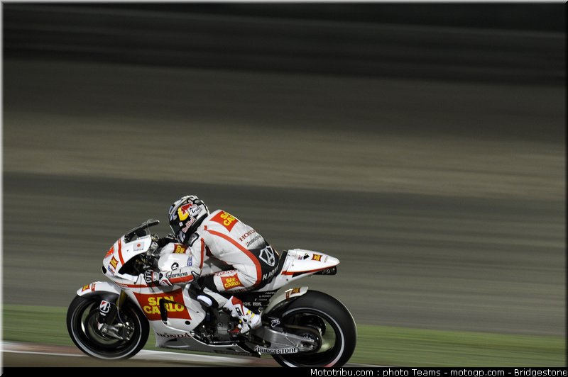 motogp_qatar_2011_aoyama_18