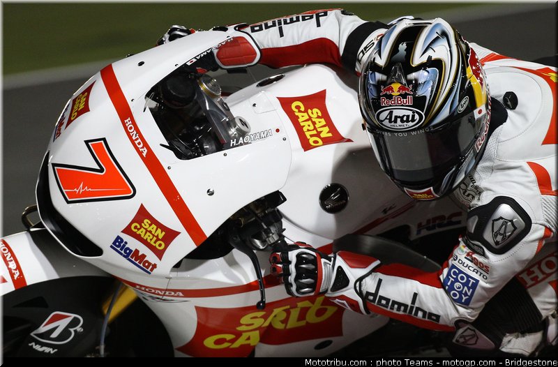 motogp_qatar_2011_aoyama_38