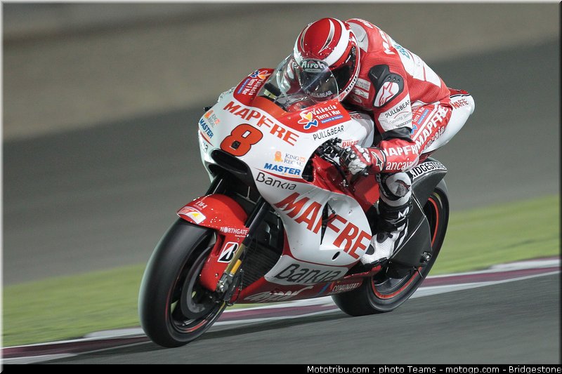 motogp_qatar_2011_barbera_10