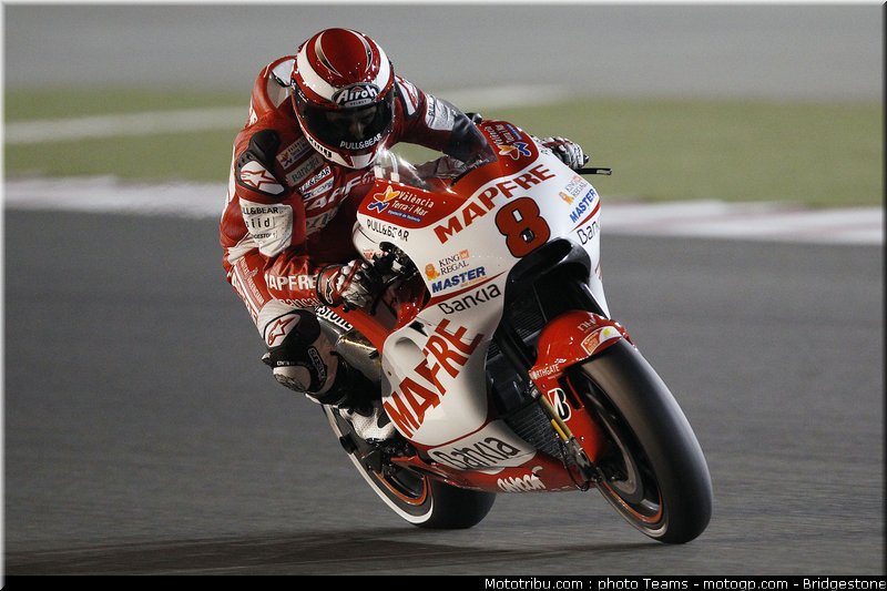 motogp_qatar_2011_barbera_14