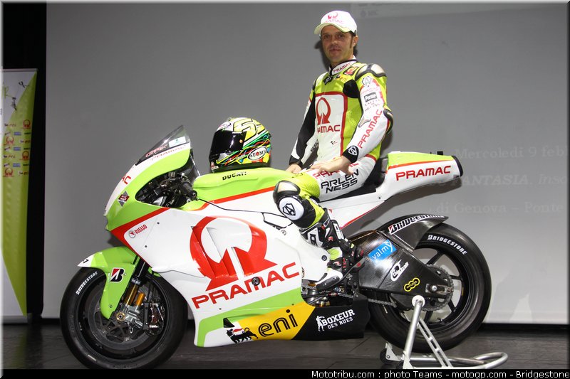 motogp_qatar_2011_capirossi_08