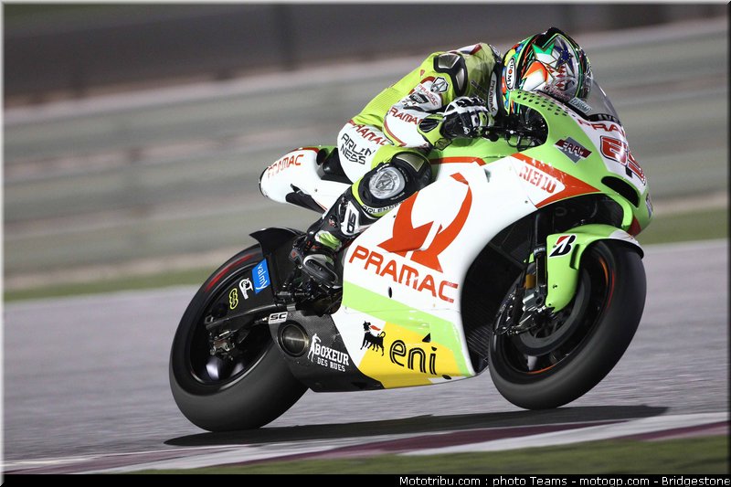 motogp_qatar_2011_capirossi_09