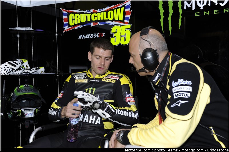 motogp_qatar_2011_crutchlow_02