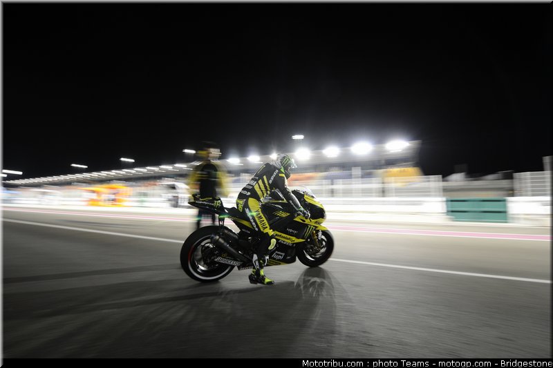 motogp_qatar_2011_crutchlow_10