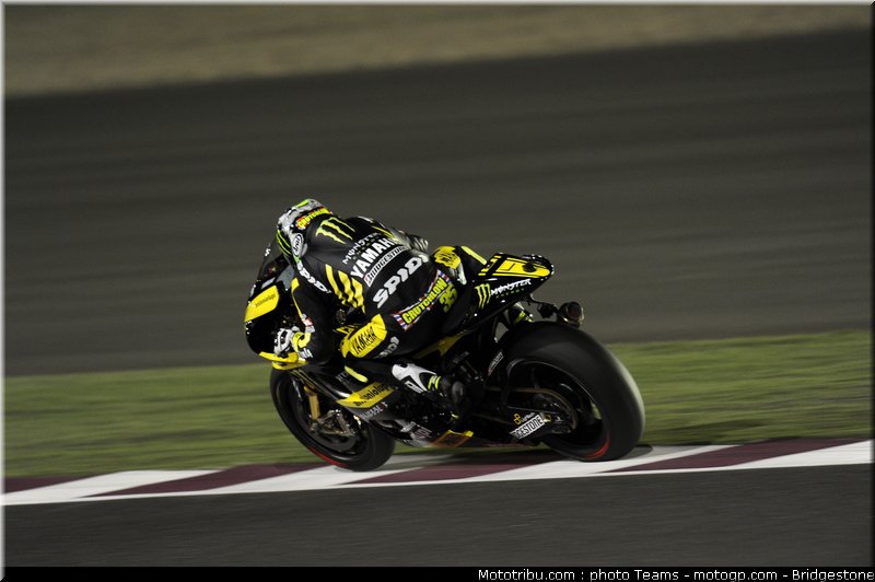 motogp_qatar_2011_crutchlow_14