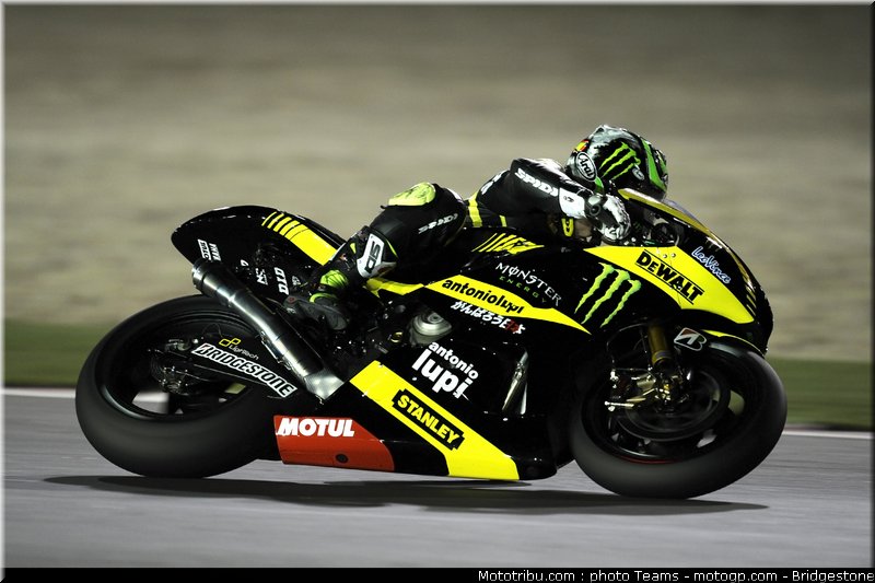 motogp_qatar_2011_crutchlow_15