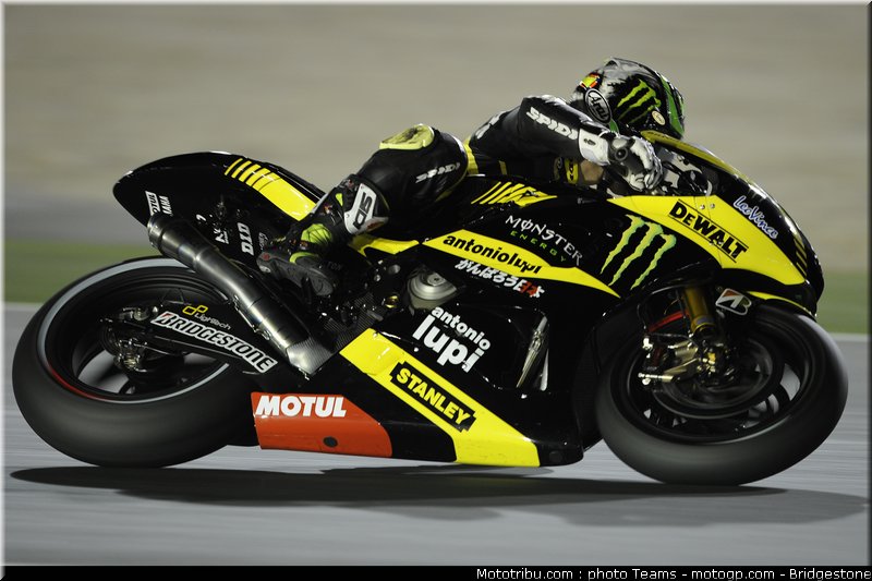 motogp_qatar_2011_crutchlow_29