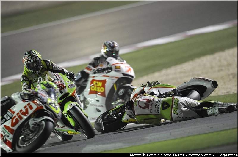 motogp_qatar_2011_depuniet_07