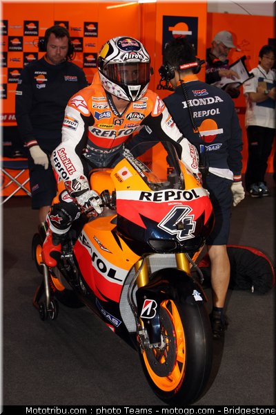 motogp_qatar_2011_dovizioso_09