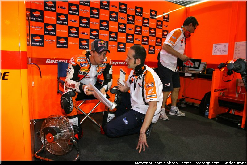 motogp_qatar_2011_dovizioso_16