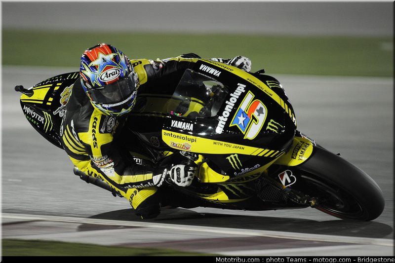 motogp_qatar_2011_edwards_04