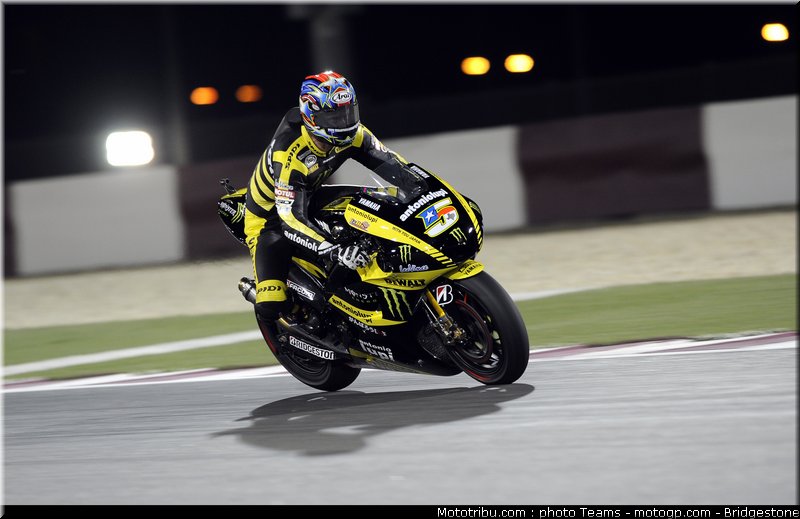 motogp_qatar_2011_edwards_27