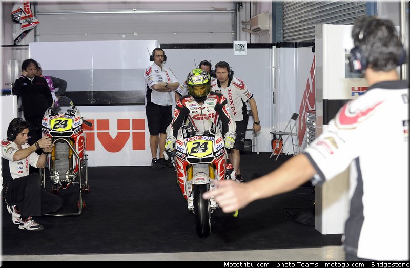 motogp_qatar_2011_elias_01
