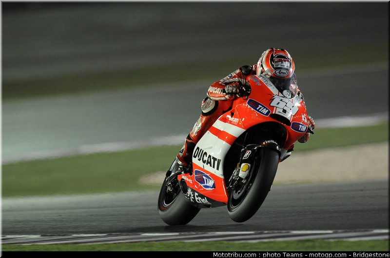 motogp_qatar_2011_hayden_06